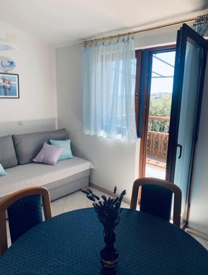 One Bedroom Apartment With Terrace And Seaview - B Sevid Εξωτερικό φωτογραφία