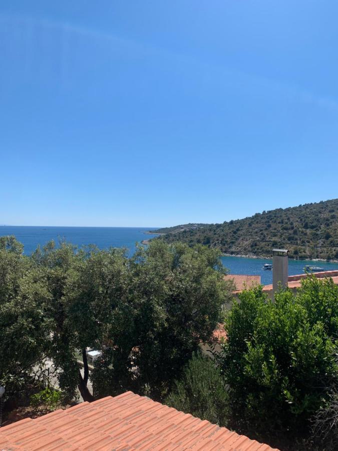 One Bedroom Apartment With Terrace And Seaview - B Sevid Εξωτερικό φωτογραφία